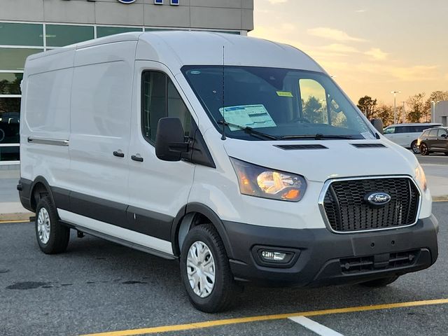 2024 Ford Transit Base