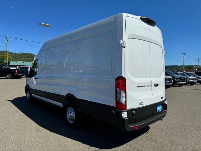 2024 Ford Transit Base