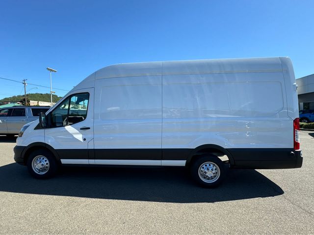 2024 Ford Transit Base