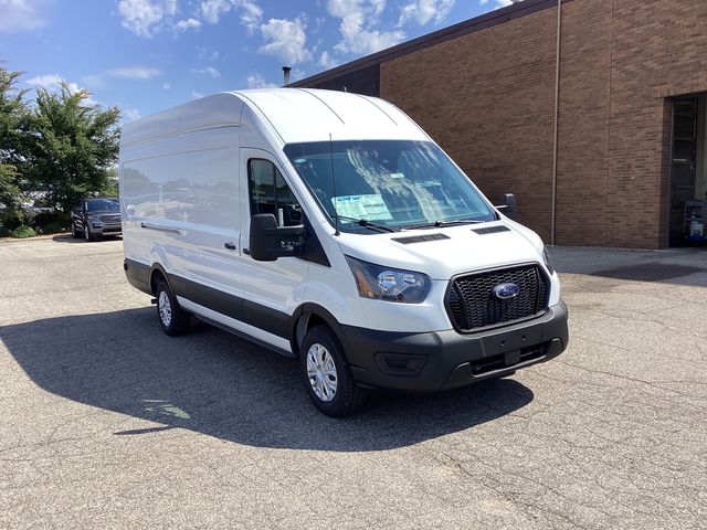 2024 Ford Transit Base