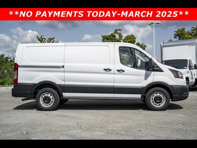 2024 Ford Transit Base