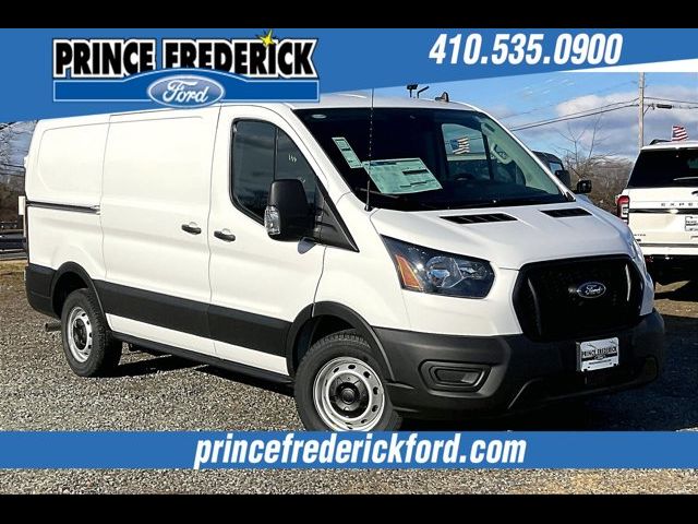 2024 Ford Transit Base