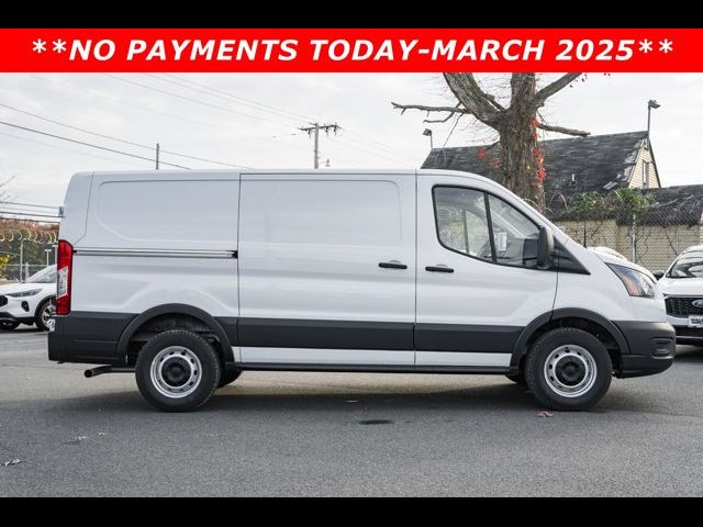 2024 Ford Transit Base