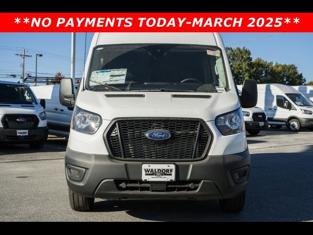 2024 Ford Transit Base