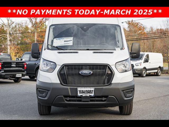 2024 Ford Transit Base