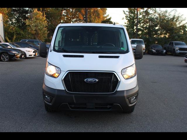 2024 Ford Transit Base