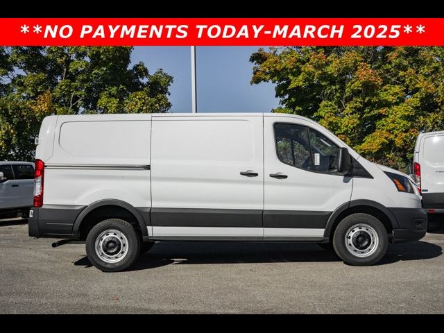 2024 Ford Transit Base