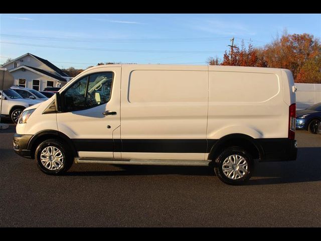 2024 Ford Transit Base