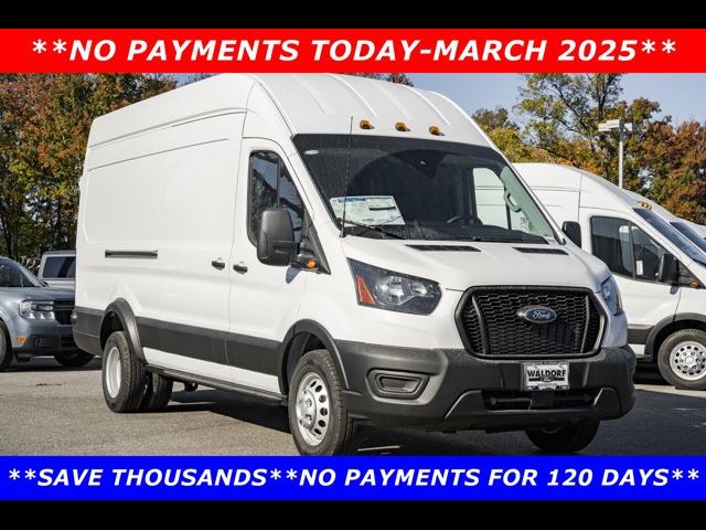 2024 Ford Transit Base