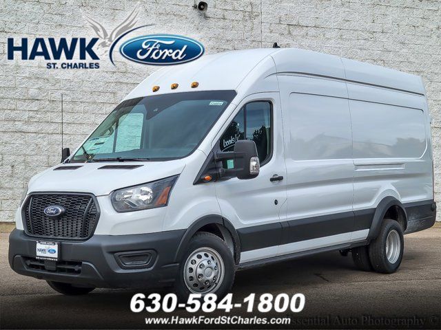 2024 Ford Transit Base