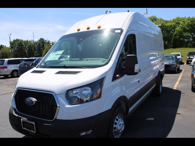 2024 Ford Transit Base