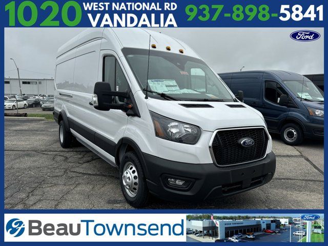 2024 Ford Transit Base