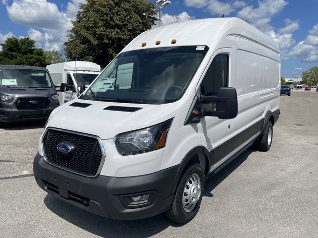 2024 Ford Transit Base