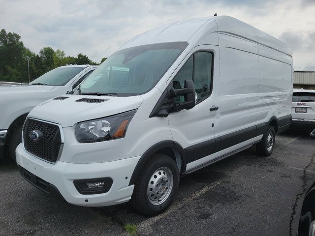 2024 Ford Transit Base