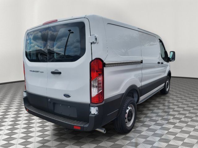 2024 Ford Transit Base