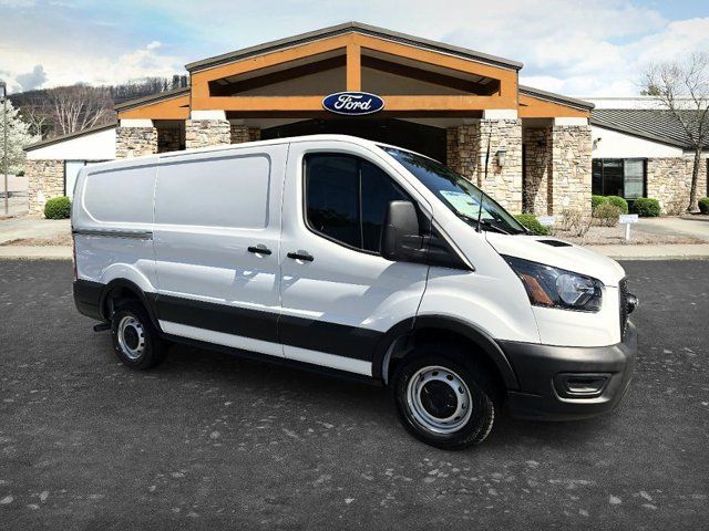 2024 Ford Transit Base