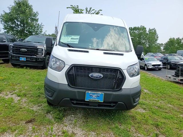 2024 Ford Transit Base