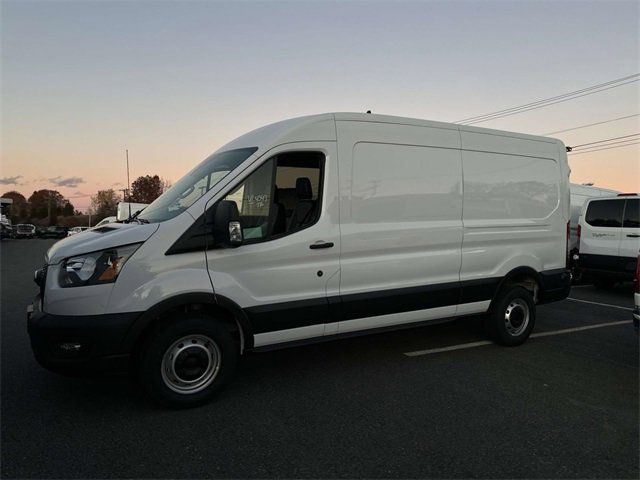 2024 Ford Transit Base