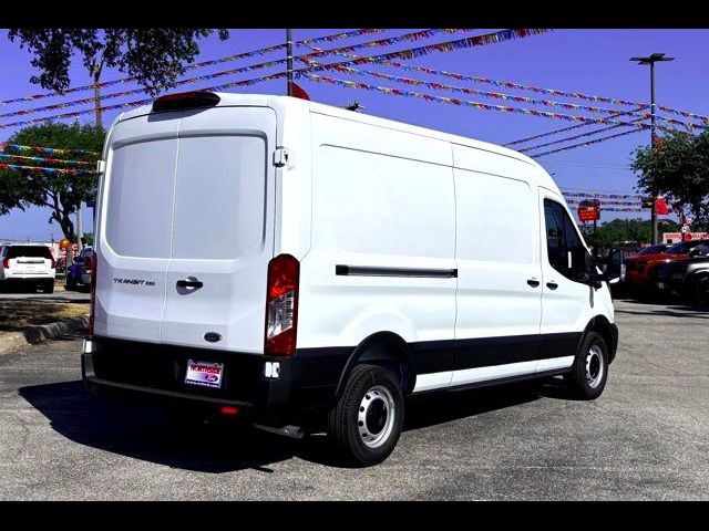 2024 Ford Transit Base