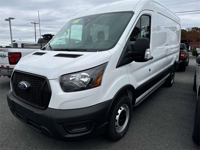 2024 Ford Transit Base