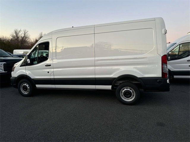 2024 Ford Transit Base