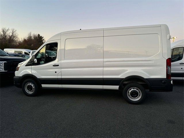 2024 Ford Transit Base