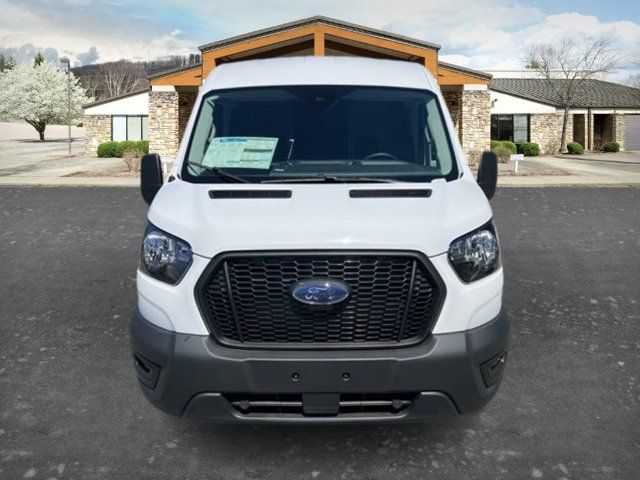 2024 Ford Transit Base