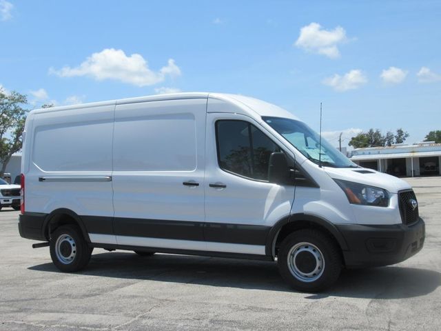 2024 Ford Transit Base