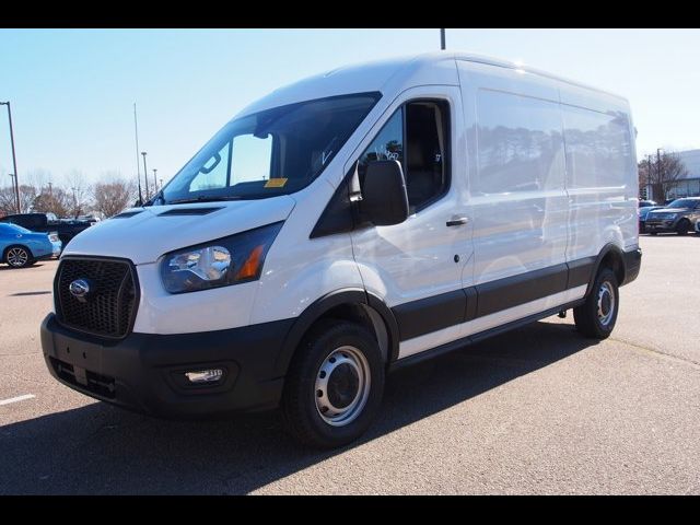 2024 Ford Transit Base