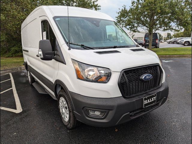 2024 Ford Transit Base