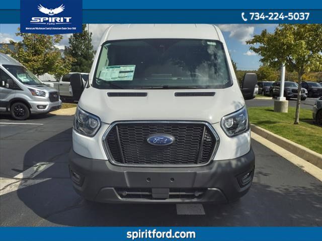 2024 Ford Transit Base