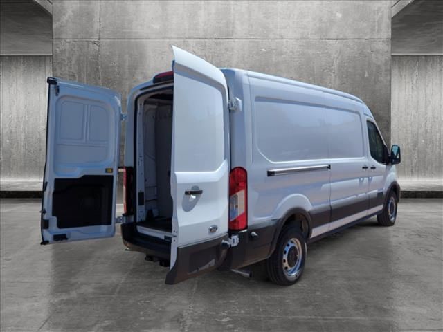 2024 Ford Transit Base