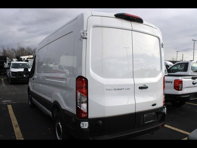 2024 Ford Transit Base