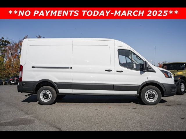 2024 Ford Transit Base