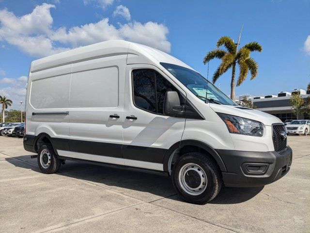 2024 Ford Transit Base