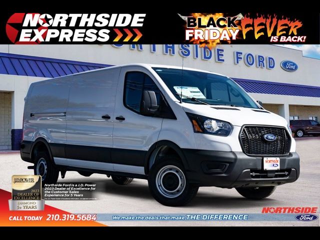 2024 Ford Transit Base