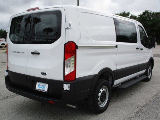 2024 Ford Transit Base