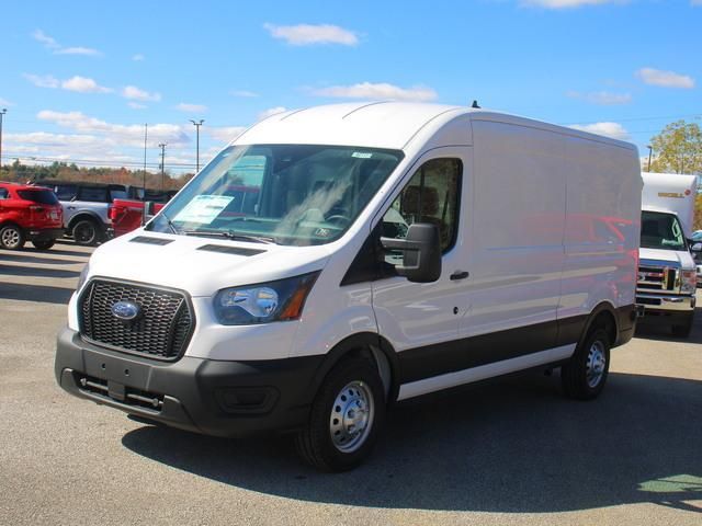2024 Ford Transit Base