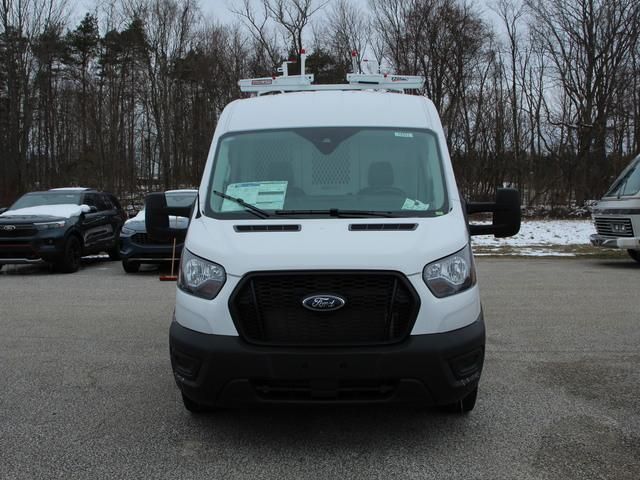2024 Ford Transit Base