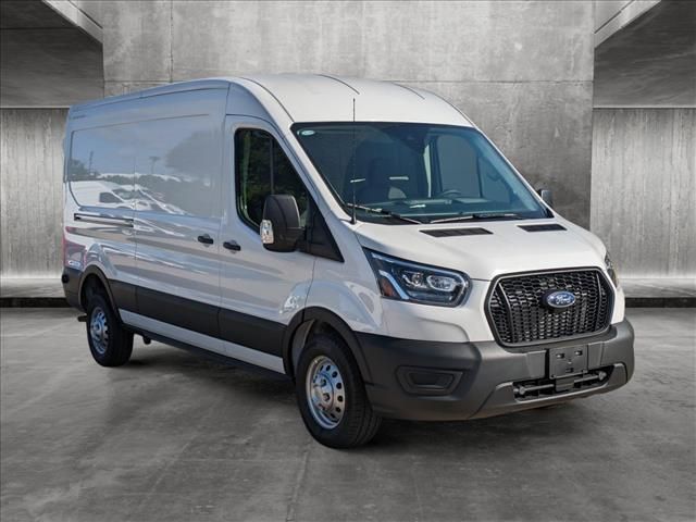 2024 Ford Transit Base