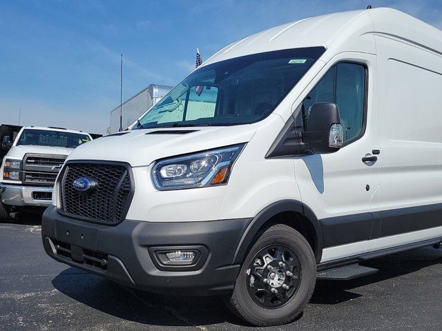 2024 Ford Transit Base