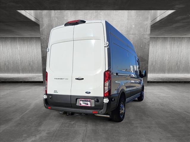 2024 Ford Transit Base