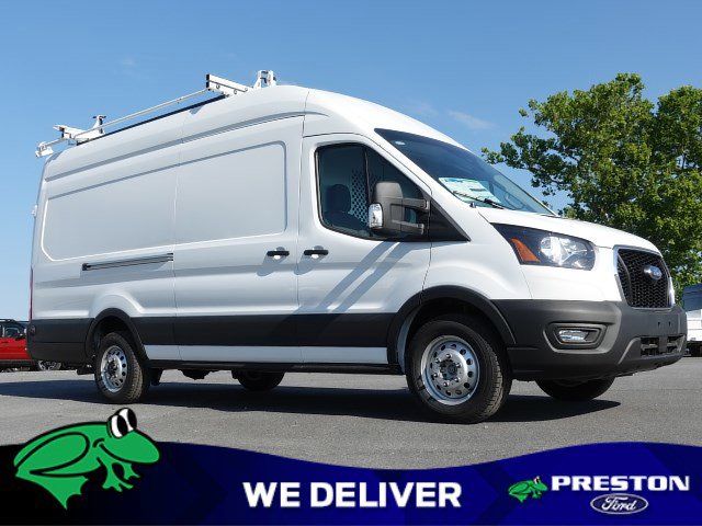 2024 Ford Transit Base