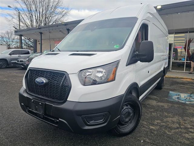 2024 Ford Transit Base