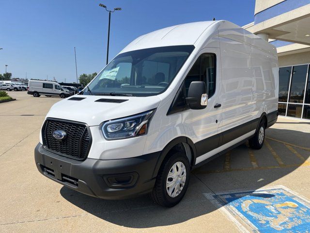 2024 Ford Transit Base