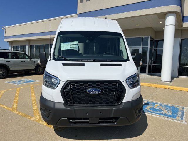 2024 Ford Transit Base