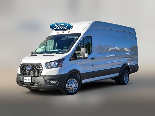 2024 Ford Transit Base