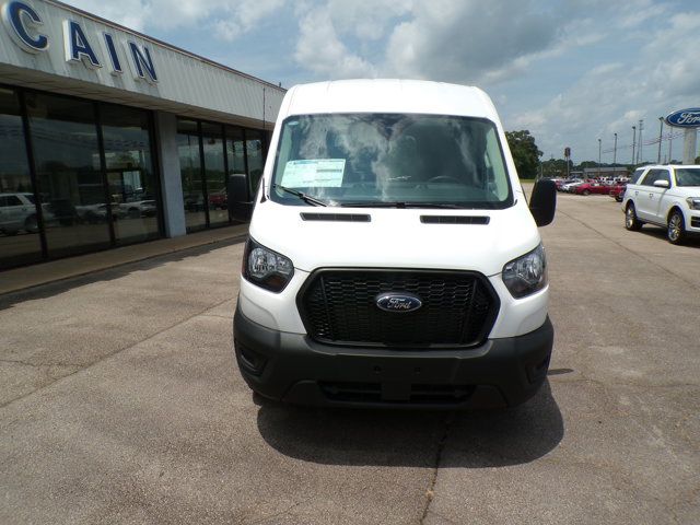 2024 Ford Transit Base
