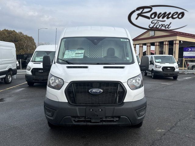 2024 Ford Transit Base