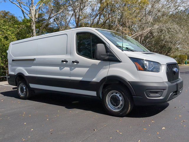 2024 Ford Transit Base